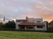 HERMOSA CASA EN VENTA CLUB DE GOLF CAMPANARIO