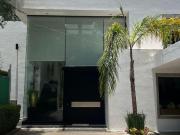 HERMOSA CASA EN VENTA CON VISTA ESPECTACULAR A AREAS VERDES