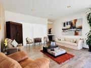 hermosa casa en venta de un piso con amplio jardín en...
