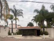 HERMOSA CASA EN VENTA DE UNA PLANTA* *Balcones del Campestre