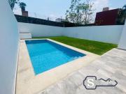 HERMOSA CASA EN VENTA DENTRO DE FRACCIONAMIENTO EN OAXTEPEC