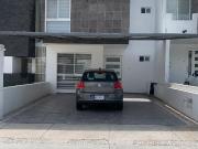 HERMOSA CASA EN VENTA EN BOSQUE SERENO