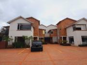 HERMOSA CASA EN VENTA EN CHIA VEREDA LA BALSA