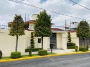 Hermosa casa en Venta en Club de Golf San Carlos Metepec