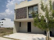 Hermosa casa en Venta en Coto Zoi Santa Anita, coto con...