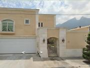 HERMOSA CASA EN VENTA EN MONTERREY NUEVO LEON A UN...