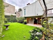 Hermosa casa en venta en excelente estado Sierra Paracaima