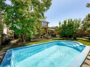 ¡Gran oportunidad! Hermosa casa en venta, en familiar...