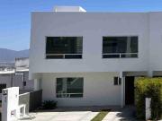 Hermosa Casa en Venta en Juriquilla Preserve