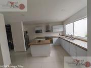 HERMOSA CASA EN VENTA EN JURIQUILLA SANTA FE