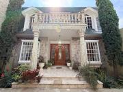 Hermosa casa en Venta en La Barca, Jalisco con gran jardín