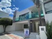 Hermosa casa en venta en Misión San Martinito, Puebla