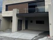 HERMOSA CASA EN VENTA EN MITICA RESIDENCIAL