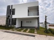 Hermosa casa en VENTA en Punta Tiburón con alberca