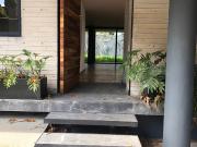 HERMOSA CASA EN VENTA,EN RINCÓN DE LAS LOMAS