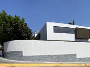 Hermosa casa en venta en Satélite en calle privada....