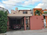 Hermosa casa en venta en Sm 41, remodelada