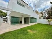 Hermosa Casa en Venta en Valle Real. Zapopan, San Arturo