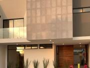 Hermosa Casa En Venta En Zona Plateada Priv. Real del...
