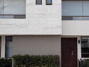 Hermosa casa en Venta modelo Málaga doble altura en...