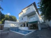 HERMOSA CASA EN VENTA PRADOS DEL ESTE