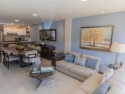 HERMOSA CASA EN VENTA, SECTOR MALL DEL RIO