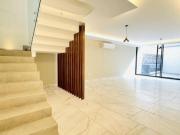 Hermosa Casa en Venta Solares