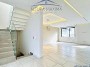 Hermosa Casa en Venta Solares Residencial Zapopan