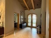 Hermosa casa en venta una sola planta con alberca en...
