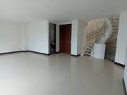 Hermosa casa en venta y/o Renta /sector pinares Alto
