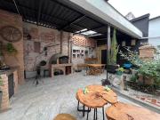 HERMOSA CASA EN VENTA ZONA RESIDENCIAL REMODELADA EN SU...