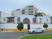 ¡Hermosa casa en zona exclusiva de Miraflores!