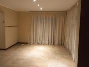 Hermosa casa en zona privilegiada – 2 plantas sobre lote...