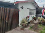 Hermosa Casa Esquina con Patio en Puente Alto