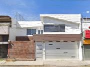 HERMOSA CASA ESTA ESPERANDO POR TI