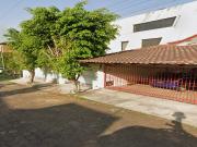 HERMOSA CASA ESTA ESPERANDO POR TI