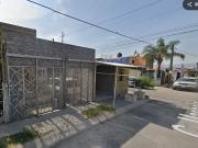 HERMOSA CASA ESTA ESPERANDO POR TI