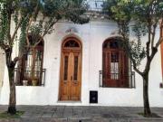 HERMOSA CASA ESTILO CAMPO EN DOS PLANTAS