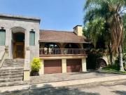 Hermosa Casa Estilo Contemporaneo en Club de Golf Santa...