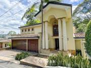 Venta de Casa Estilo Neoclásica El Poblado
