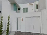 HERMOSA CASA FAMILIAR