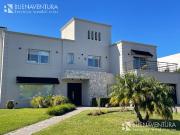 Hermosa Casa Fincas de Iraola II