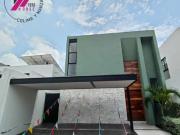 HERMOSA CASA FLORENCIA CON ALBERCA EN COTO PRIVADO