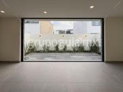 Hermosa casa frente a Jardin