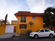 HERMOSA CASA HABITACIÓN EN ESQUINA