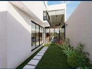 HERMOSA CASA MAYORZAGO RESIDENCIAL FRENTE ÁREA VERDE