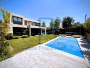 HERMOSA CASA MEDITERRÁNEA. PANELES SOLARES AHORRO DE ENERGIA