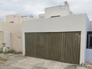 Hermosa Casa Moderna al Norte de Merida