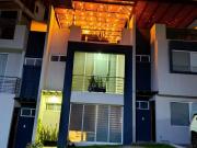 Hermosa casa moderna con espectacular roof garden