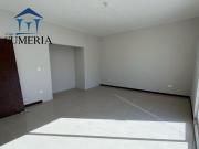 Hermosa casa nueva en Cordilleras frente a parque